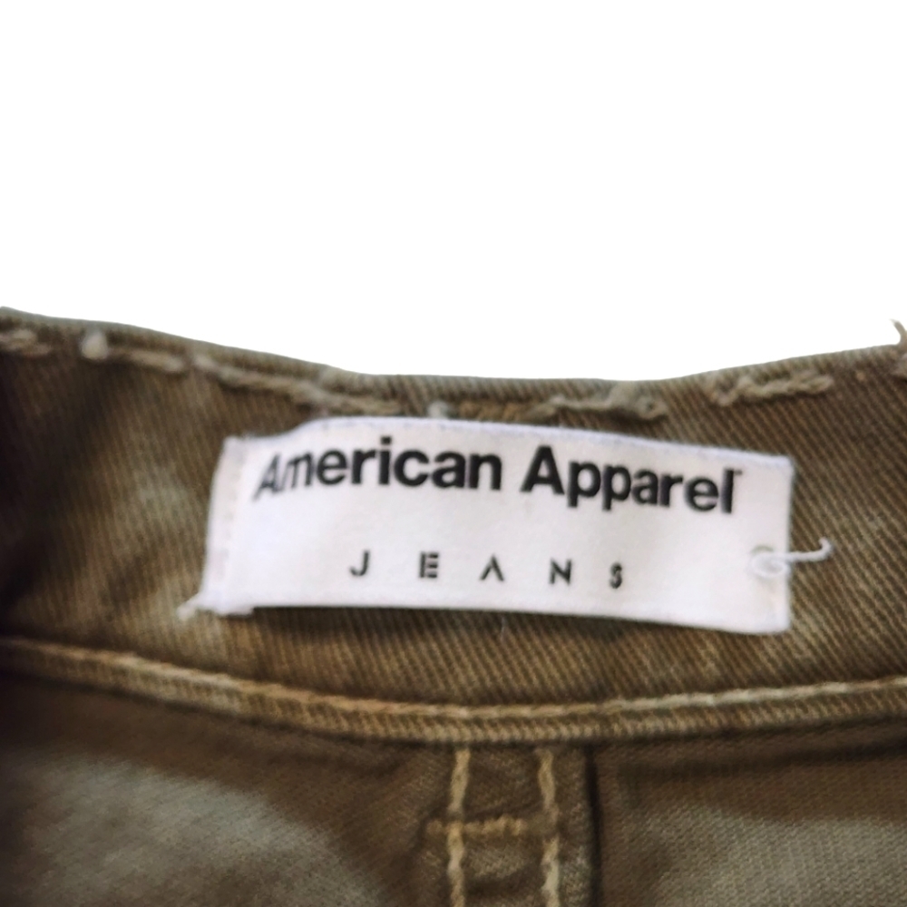American Apparel Size 24/25 Green Hi-Waisted Cuffed Shorts - Picture 4 of 6
